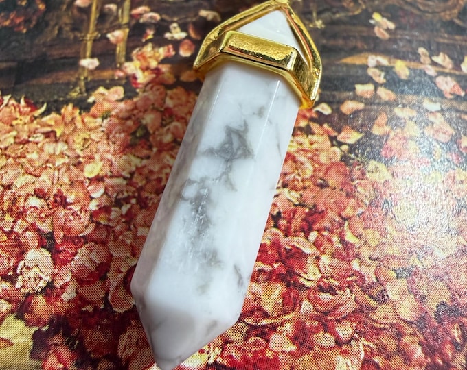 True Love’s Kiss, Attract your soul mate, Enchanted Necklace, BESTSELLER! 150+ sold!