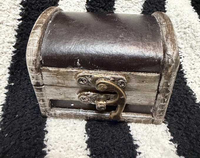LIMITED! ENCHANTED on BELTANE!! Charging box for Spirits, Portals & Spells, Fast Charging box