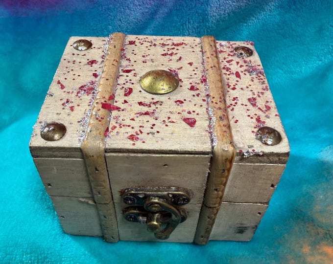 Bigger Charging box for Spirits, Portals & Spells, Fast Charging box