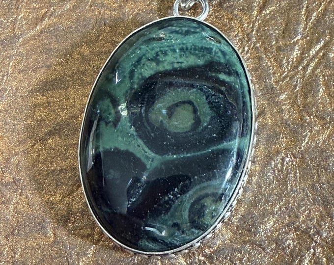 Clauneck Money Spell Talisman, Enchanted Necklace