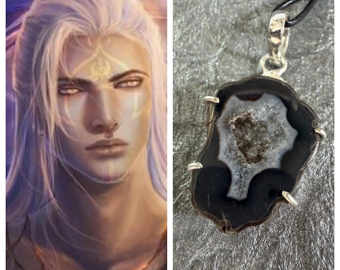 Male Pleaidian "Xeralbin" (zuhr-al-bin) Living Entity Companion, Spirit Vessel Necklace, Tier 3