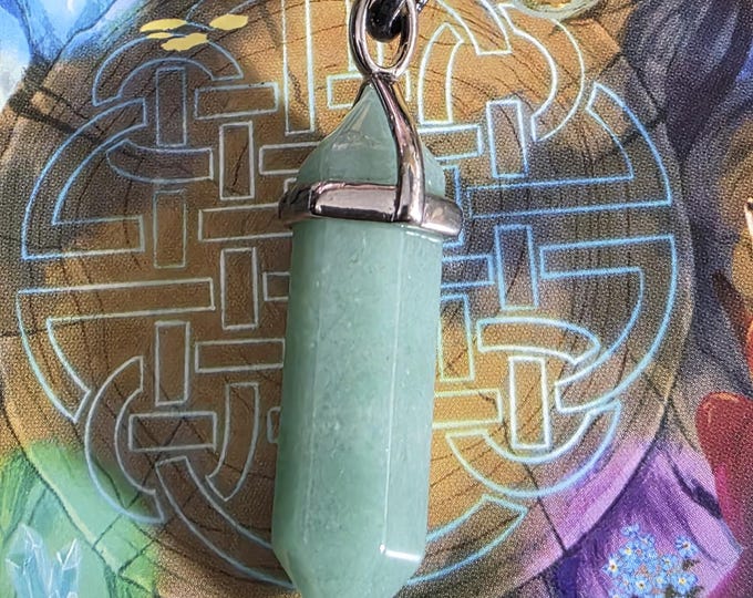 Green Thumb Gardening Spell, Enhance your plants! Enchanted Necklace, BESTSELLER!