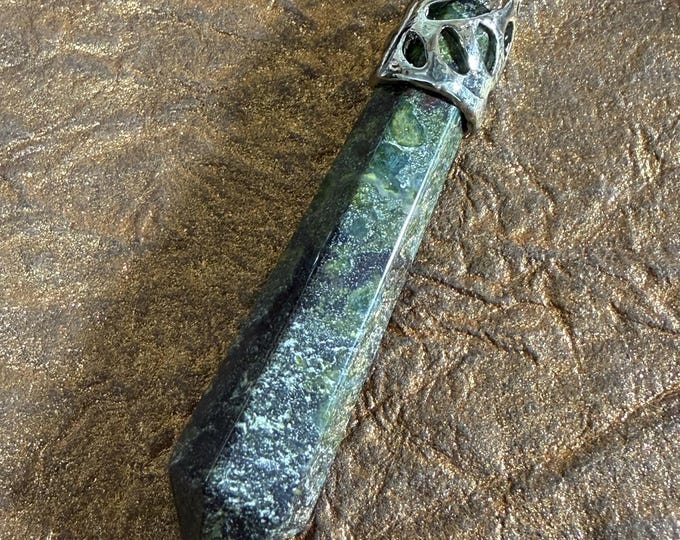 Clauneck Money Spell Talisman, Enchanted Necklace