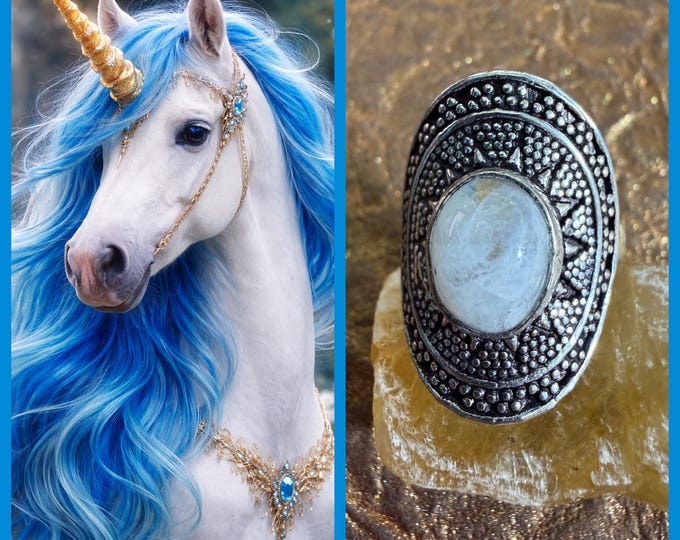 White Artes Unicorn "Elgo" Spirit Companion, Spirit Vessel Ring, Tier 1