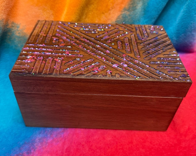 MEGA Charging box for Spirits, Portals & Spells, Fast Charging, Charge as many items as you can fit.