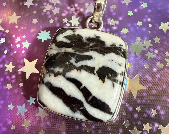 Full Moon Manifestation Magnetism Spell, let the universe work for you, 10/6 Casting, Enchanted Necklace