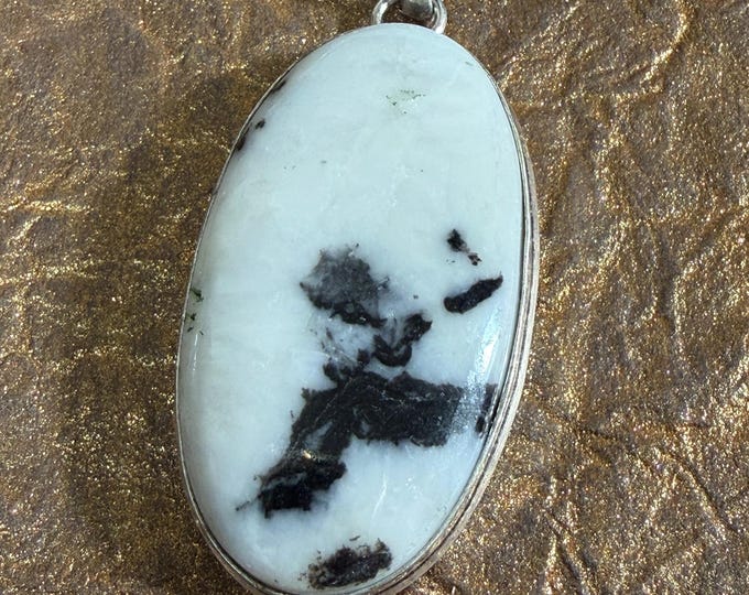 TRIPLE Cast Money Spell Talisman Financial Boost, Enchanted Necklace, BESTSELLER 200+ sold!