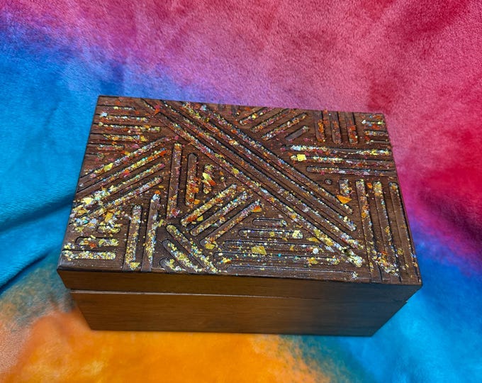 MEGA Charging box for Spirits, Portals & Spells, Fast Charging, Charge as many items as you can fit.