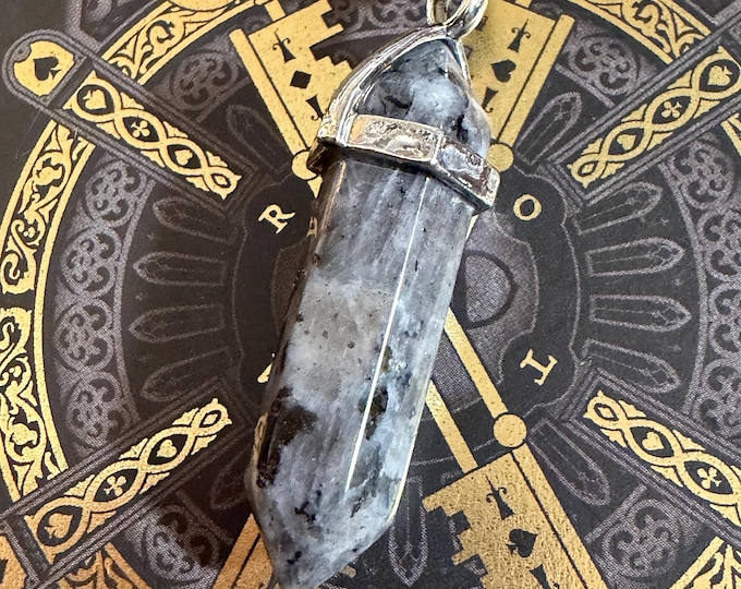 Telekinesis Spell, manipulate your physical surroundings, Enchanted Necklace