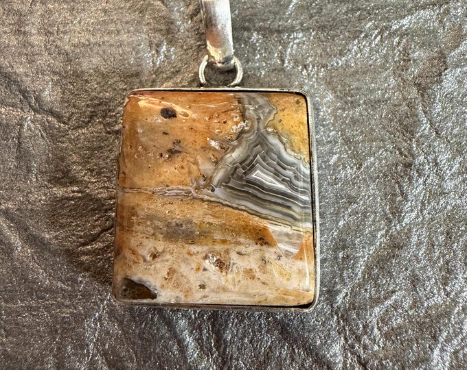 Legion of Belial Demon Commander "Anargorel" (ah-nahr-gore-ell)  Living Entity Companion, Spirit Vessel Necklace, Tier 3