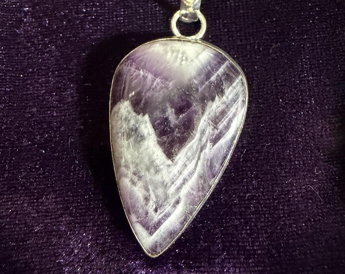 Goddess Glamoury Enchantment, Ultimate Spell of Gorgeous Seductive Beauty Powered by Lilith and Aphrodite, Enchanted Necklace, BESTSELLER!