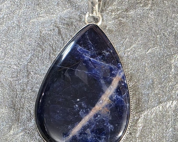 Alpha Draconian Reptilian ET Living Entity Companion "Xugvac"(zugg-vack) Spirit Vessel Necklace, Tier 3