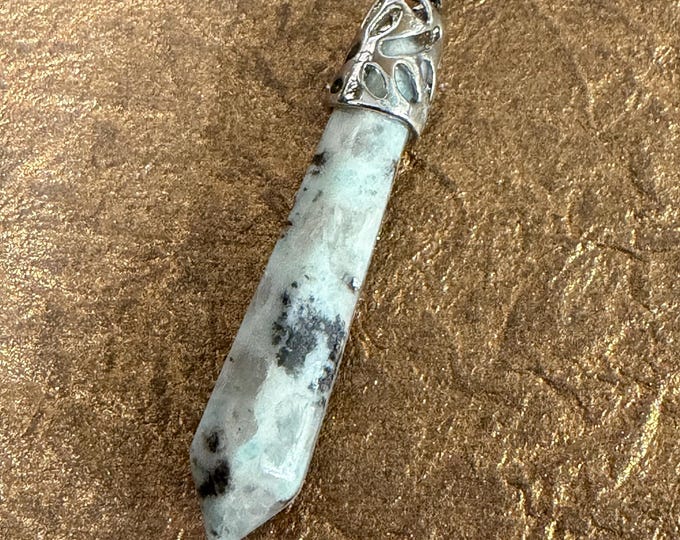 Arcturian Light Energy, Light Code, Arcturian attraction beacon, Enchanted Necklace, BESTSELLER 55+ sold!