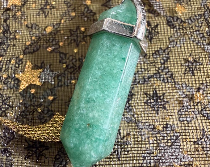 NEW! Charisma Charm, Become the Center of Attention in Any Situation!  Enchanted Necklace