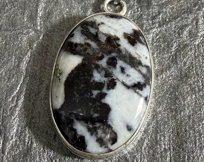 Purification Spell, Cleanse the energy at work, home, or anywhere else! Enchanted Necklace, BESTSELLER 150+ sold!