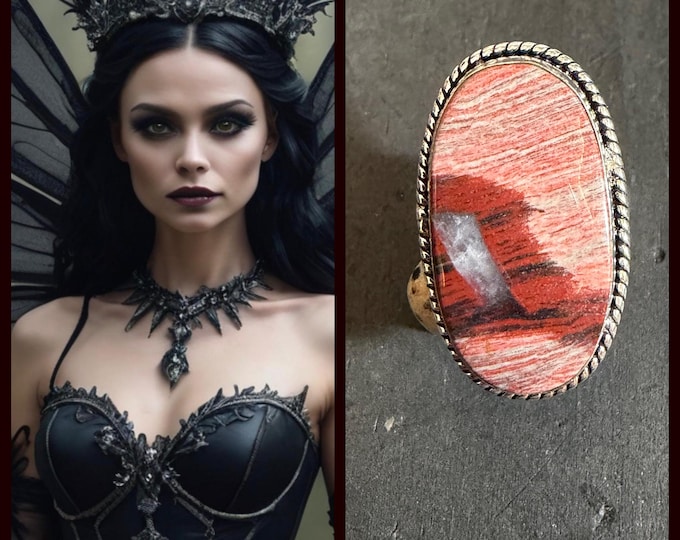 Black Artes Sidhe Queen "Minzaria" Living Entity Companion, Spirit Vessel Ring, Tier 3