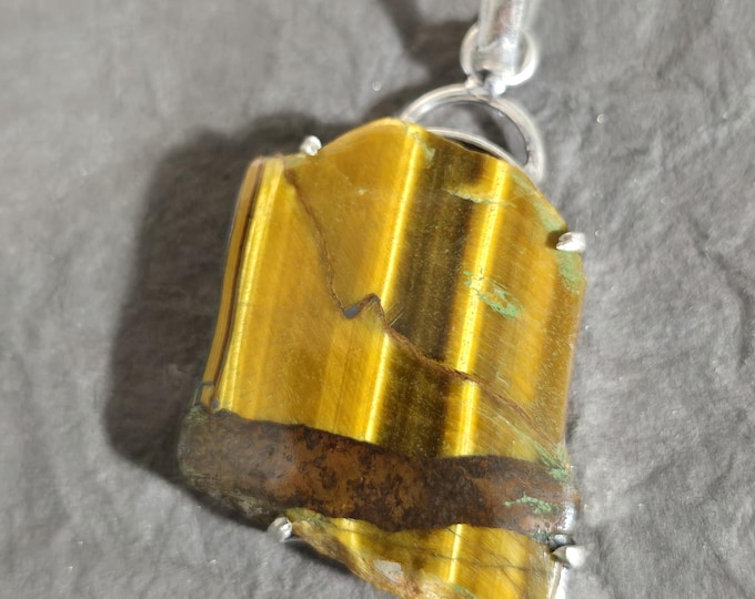 Silver-Plated pendant, empty vessel