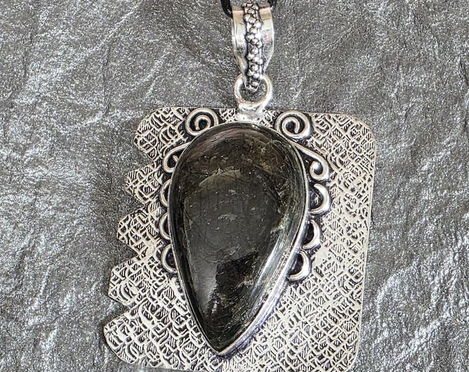 Legion of Andras Demon Commander "Zarugren" Living Entity Companion, Spirit Vessel Necklace, Tier 3