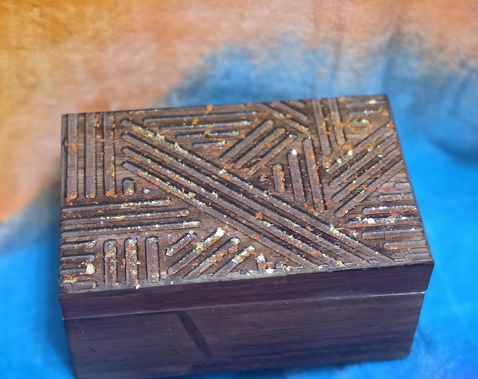 MEGA Charging box for Spirits, Portals & Spells, Fast Charging, Charge as many items as you can fit.