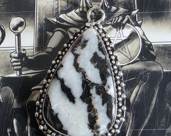 New! Valor & Respect Spell POWERFUL bravery,confidence,emotional/physical endurance booster- forces others to respect you!Enchanted Necklace
