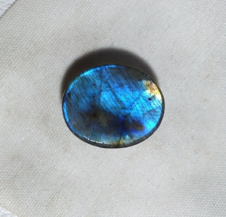 Labradorite 28x23x7 MM Blue Fire Attractive Flash Oval ...