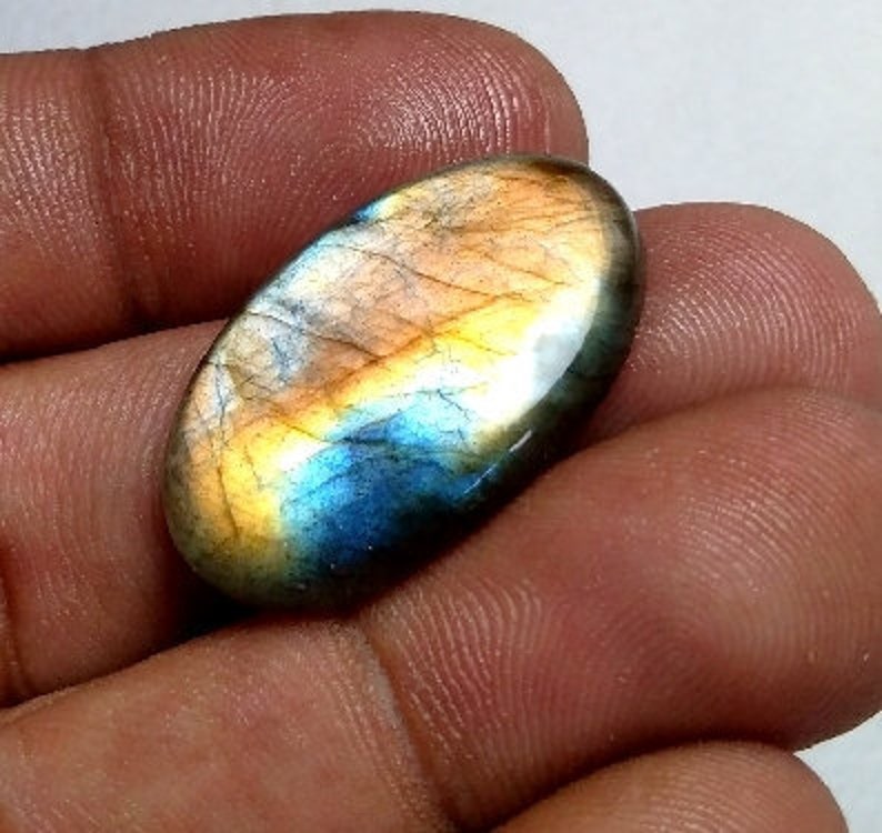 21.20 Carat 100 /% Natural Labradorite 28x17.50x5 MM Multy Purple Fire Oval Cabochon Loose Gemstone Good Quality Low Price LD-104