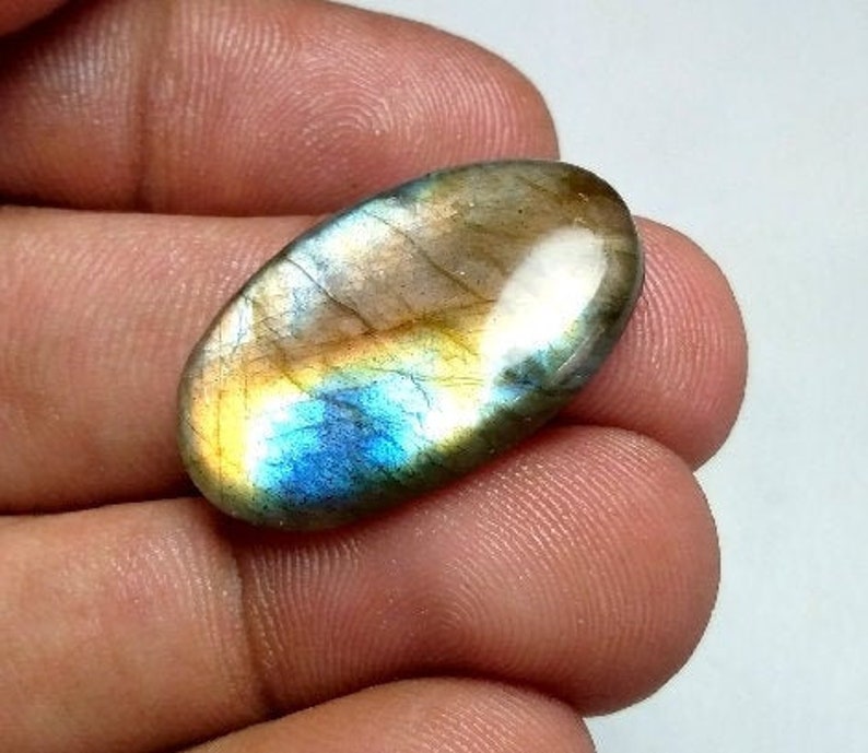 21.20 Carat 100 /% Natural Labradorite 28x17.50x5 MM Multy Purple Fire Oval Cabochon Loose Gemstone Good Quality Low Price LD-104