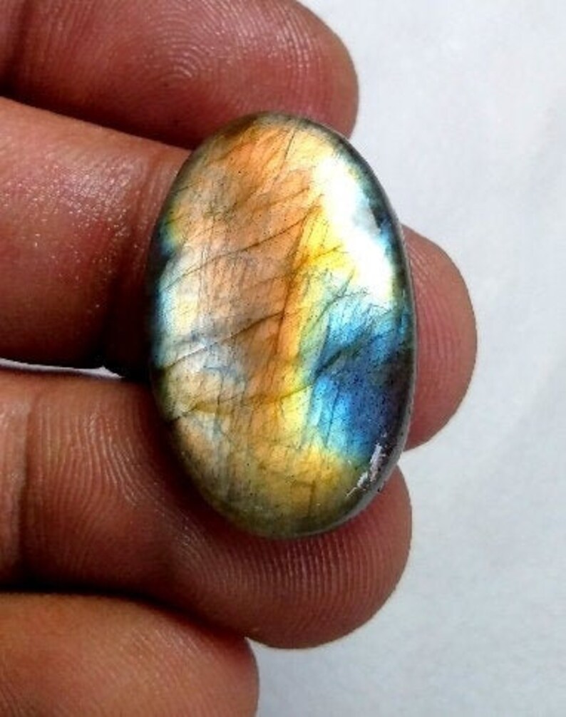 21.20 Carat 100 /% Natural Labradorite 28x17.50x5 MM Multy Purple Fire Oval Cabochon Loose Gemstone Good Quality Low Price LD-104