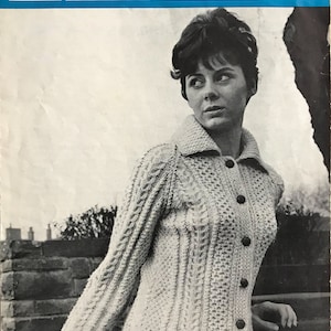 Patrón de tejido vintage: chaqueta Aran con mangas raglán n.º 14 de Regency Wools Ltd