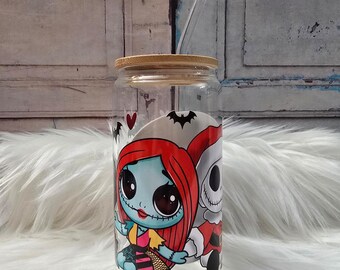 Vaso navideño de Jack y Sally / Vaso de cerveza de 16 oz con tapa y pajita / Vaso de café de vidrio / Vaso de café de vidrio