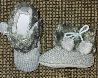 Baby Faux Fur Booties with pom poms