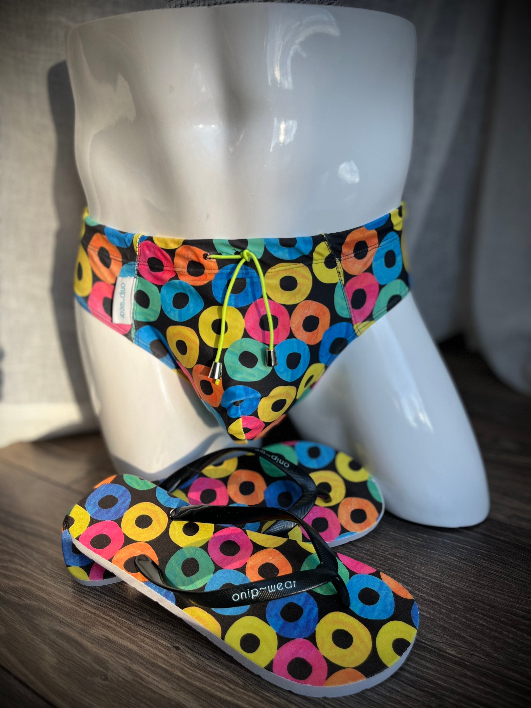 Costume top e infradito