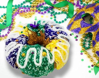 Knit King Cake 6" | Made to Order
