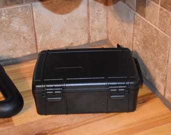 Smell Proof Stash Box Combo: Lockable Case, Grinder, Jar