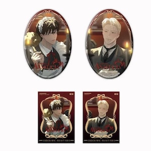 Könnte beinhalten: Zwei ovale Ansteckbuttons und zwei rechteckige Karten mit Illustrationen im Anime-Stil. Die Buttons zeigen zwei Männer in formeller Kleidung, einer in einem Dienstmädchen-Outfit. Die Karten spiegeln die Button-Designs wider, mit dem Text "COOCHIE ANASTASIA" unten.