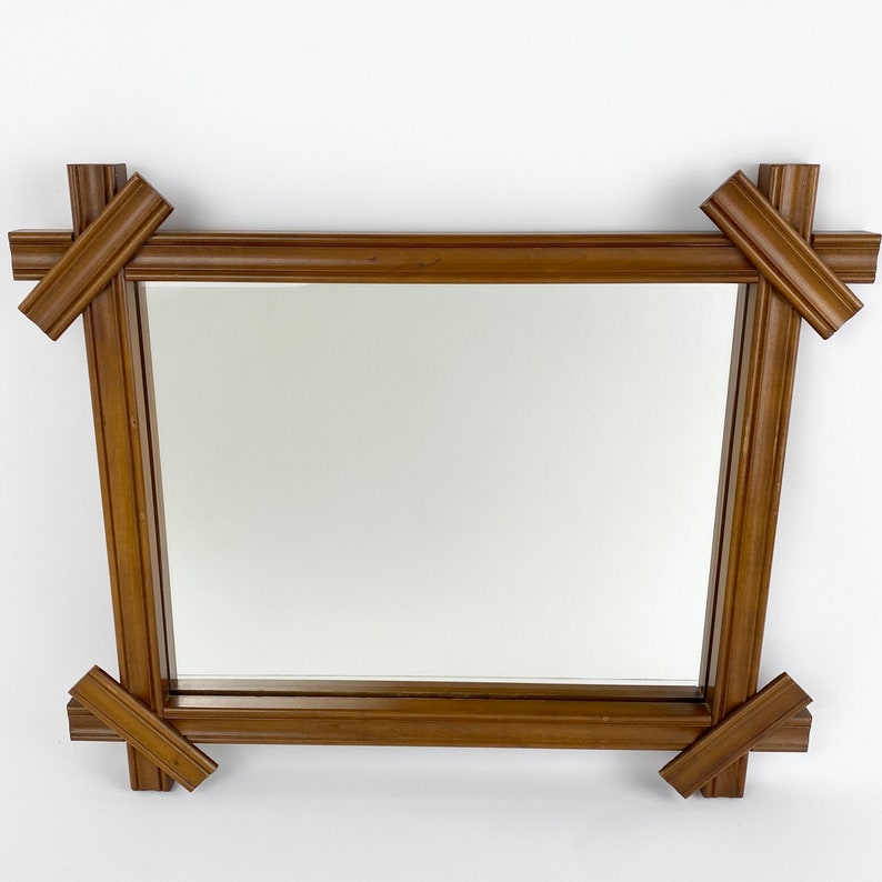 Miroir vintage avec cadre en bois sculpté par le célèbre Forslund Furniture Art mural avec cadre en bois sculpté image 2