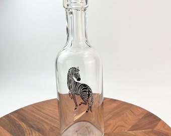 Giraffe Decor Bottle Decanter Vintage 10 3/4" Tall No Stopper/Top