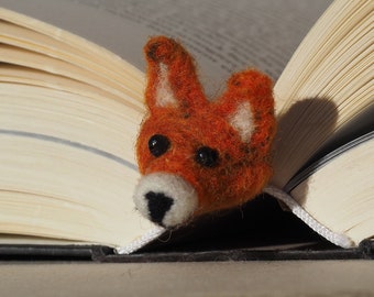 Fox Bookmark made of felted wool; custobizable