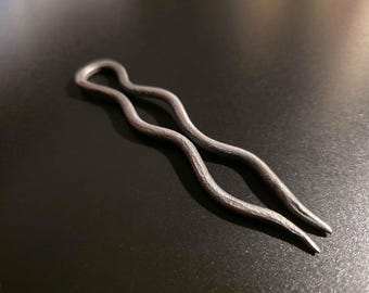 Handgesmede haarspeld