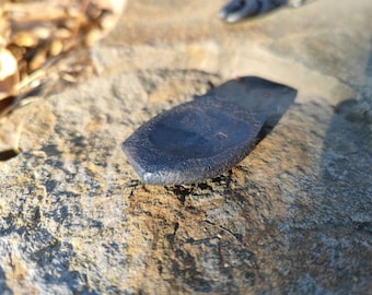 Handgesmeed staal "Worry Stone"