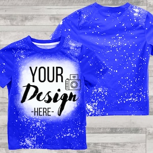 Maqueta de camiseta azul desteñida: parte delantera y trasera (archivo digital JPEG)