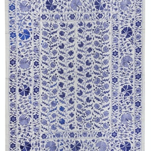 6.4x8.4 ft Crochet Suzani Wall Hanging, Silk Embroidery Bed Cover in Cream & Blue, Uzbek Bedding. Living Room Decor Throw, Tablecloth NRS187