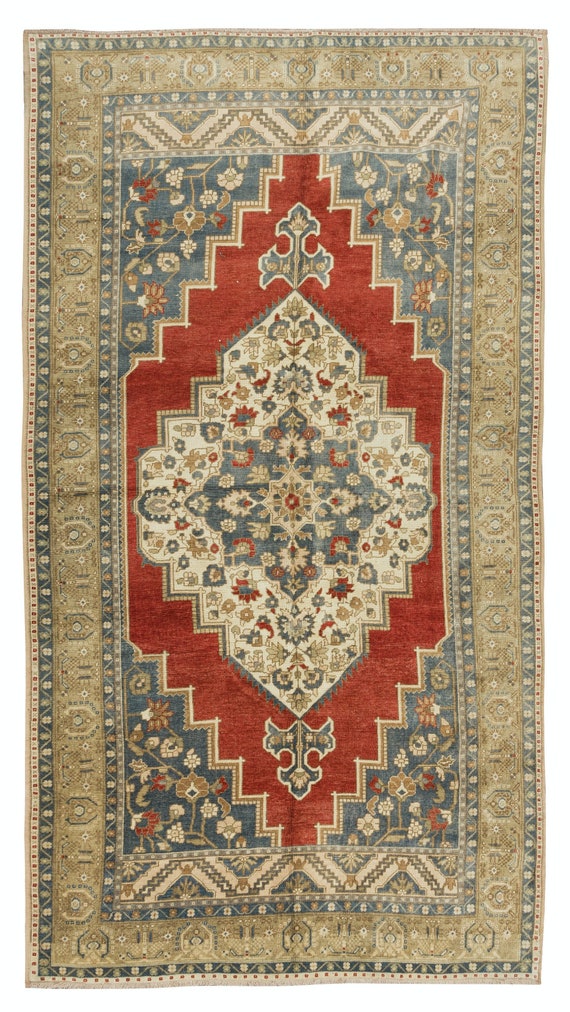 6 x 11フィートのヴィンテージ手織りトルコ部族ラグ。幾何学的な