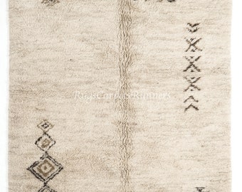 Contemporary Hand Knotted &quot;Tulu&quot; Rug, 100% Natural Un-Dyed Wool. Custom Colors & Sizes Available. ND858
