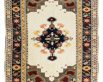 トルコ製、ハンドメイドのヴィンテージメダリオンデザインラグ。4x7.4