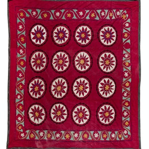 6.9x6.9 Ft Silk Hand Embroidery Classic Suzani Wall Hanging, Decorative Vintage Uzbek Bedspread, Red Table Cover. NRS153
