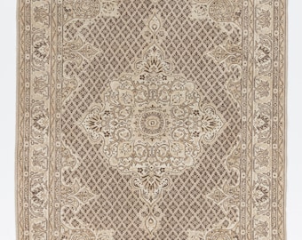 7x10.4 Ft Vintage Turkish Oushak Area Rug. NY229