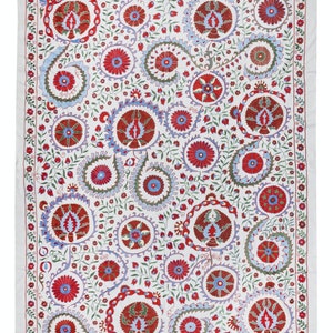 6.2x8.3 ft Crochet Fabric, Silk Embroidery Wall Hanging, Suzani Bedspread, Boho Wall Decor, Uzbek Tablecloth. NRS183