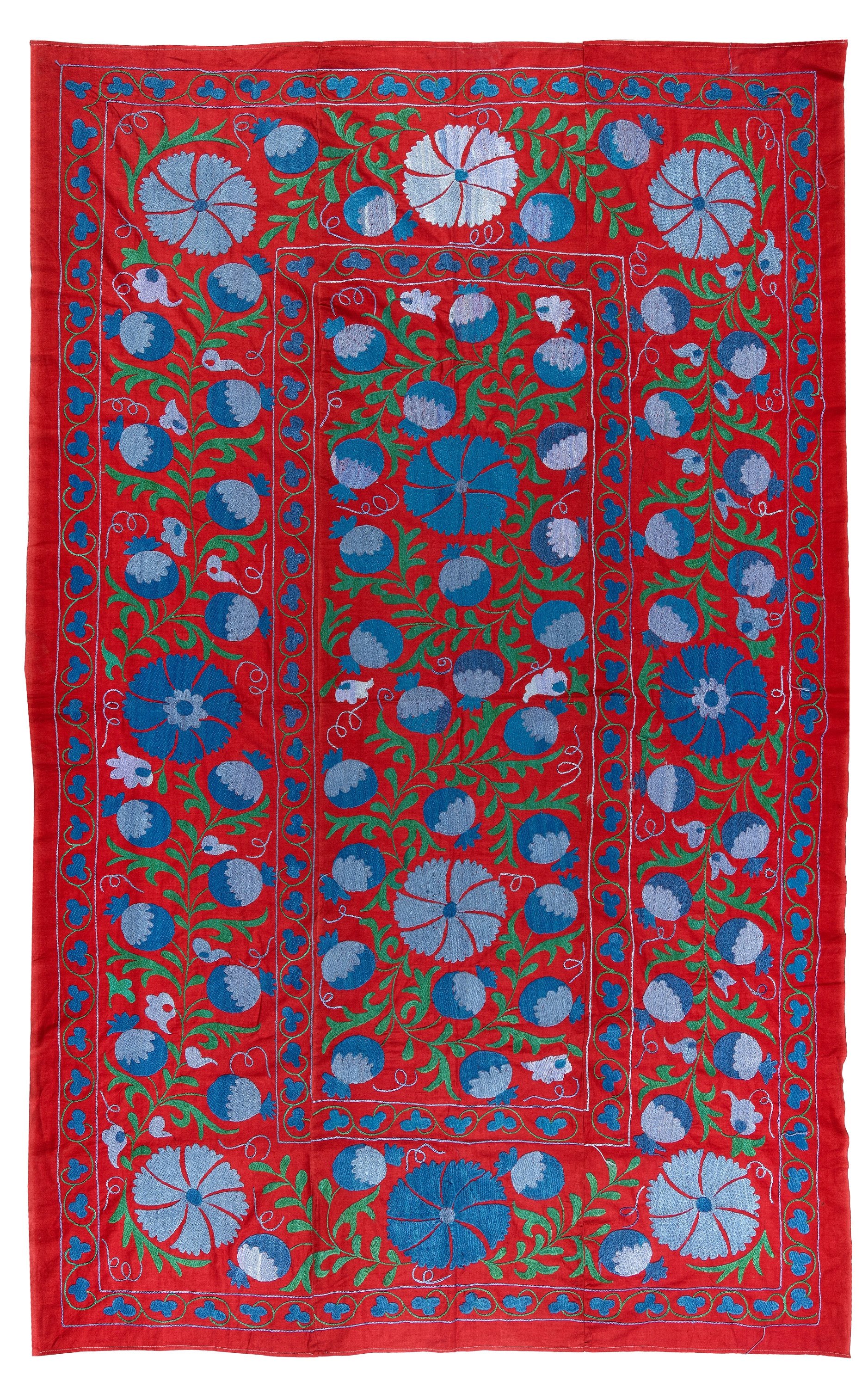 4.5 x 7フィートのシルク刺繍壁掛け（赤、青、緑）、スザニ織のベッド