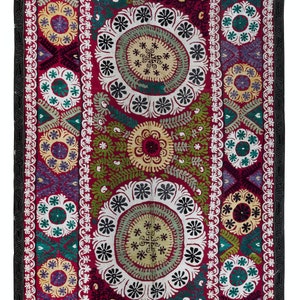 5x8.7 ft One-of-a-kind Silk Hand Embroidered Wall Hanging, Valentine&#39;s Day Gift, Vintage Colorful Suzani Bed Cover. NRS196